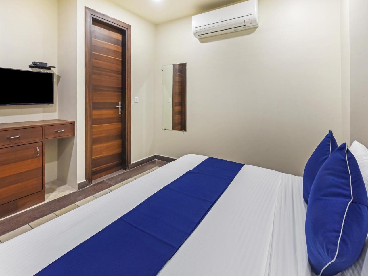 Fabexpress Marigold I Hotel New Delhi Buitenkant foto