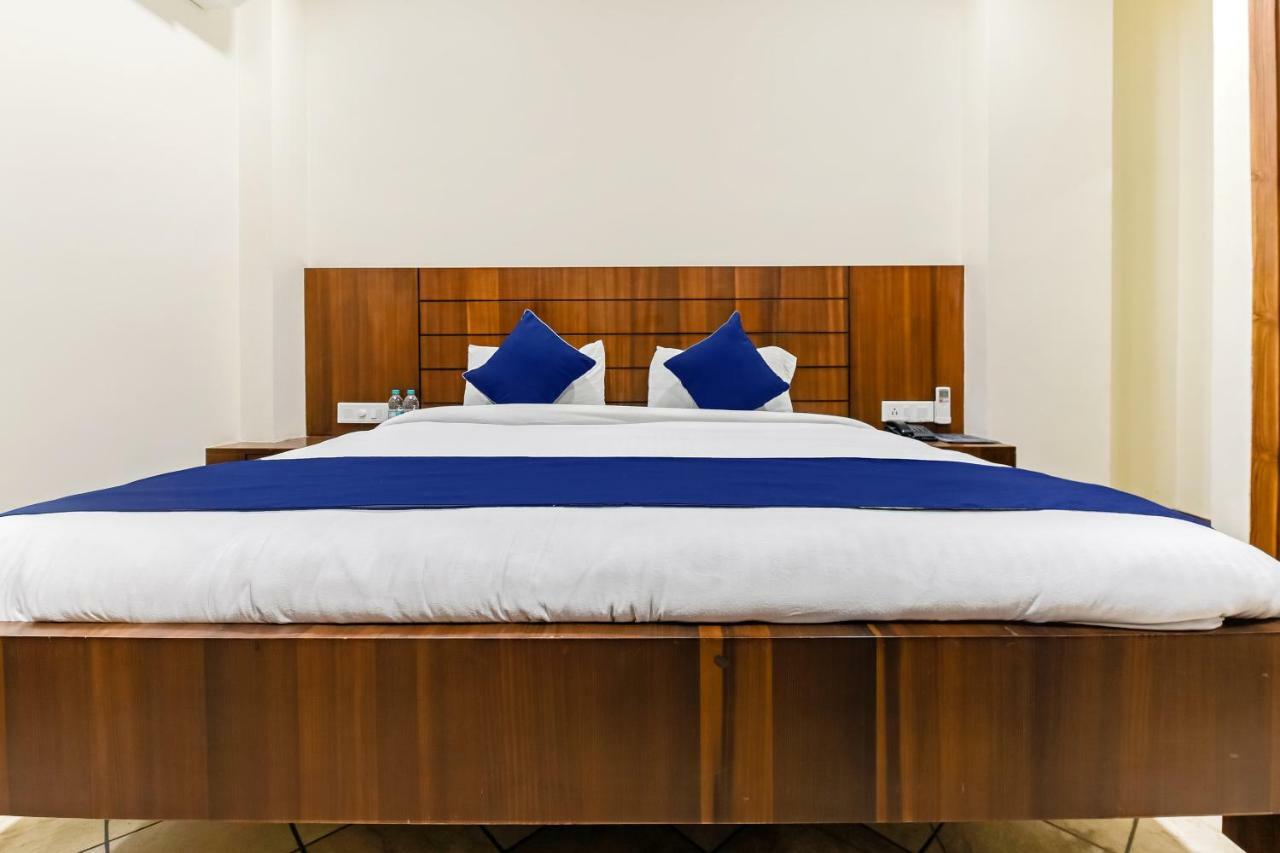 Fabexpress Marigold I Hotel New Delhi Buitenkant foto